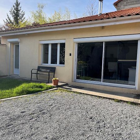 Jolie Maison De Campagne, Compostelle Villa Soleymieux Bagian luar foto